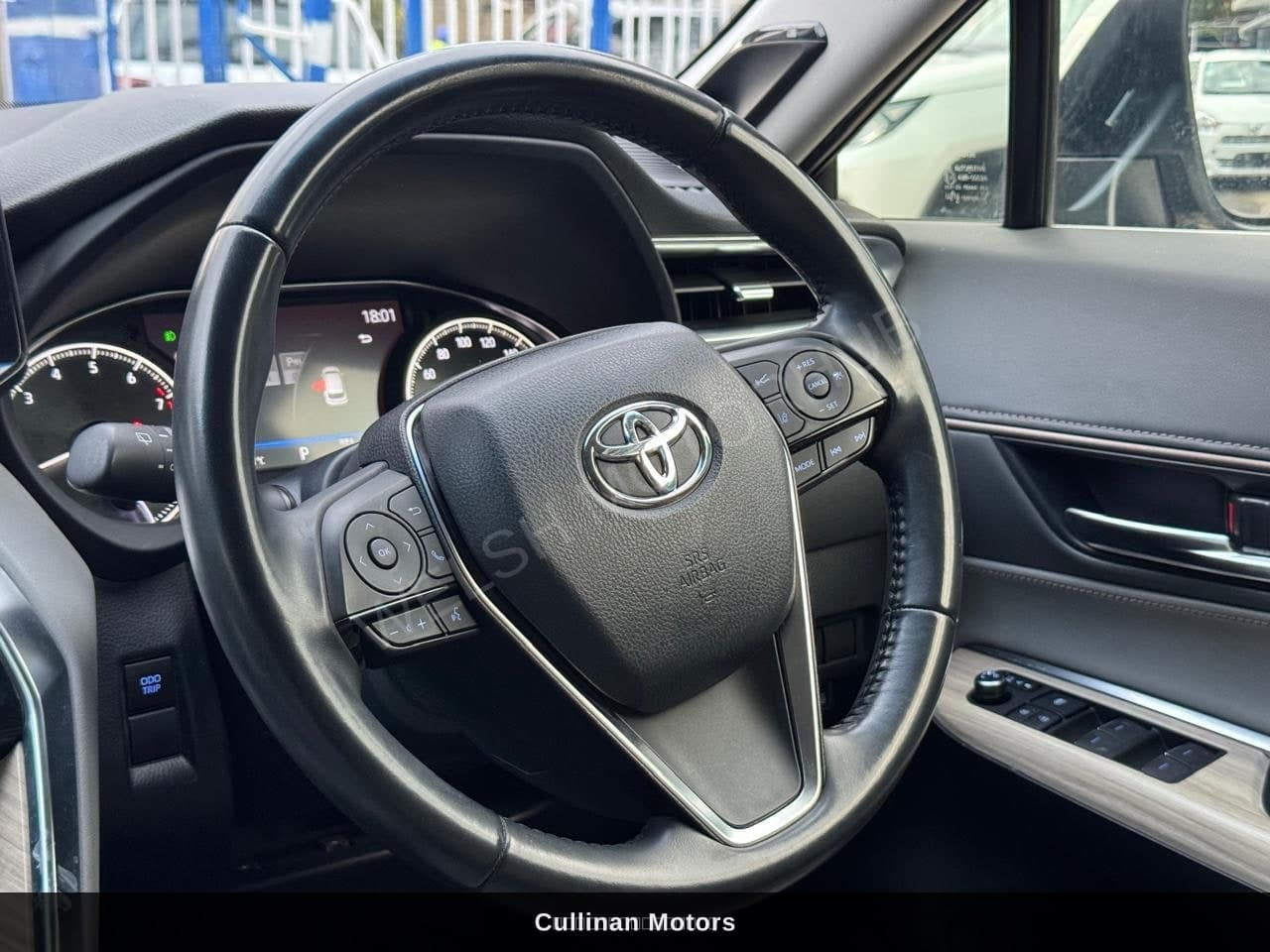 2020 Toyota Harrier Z for Sale Kenya KSh 4.7M photo 12