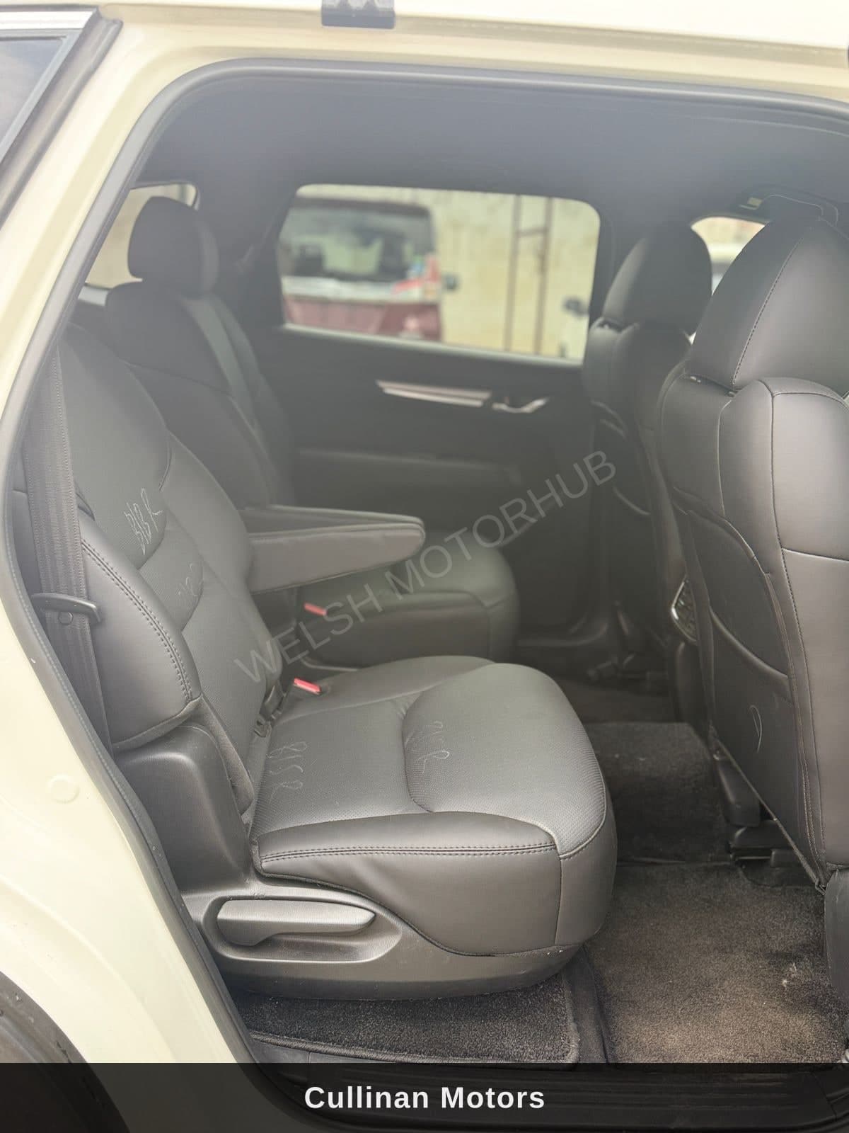 2018 Mazda CX-8 for Sale Kenya KSh 3.4M thumbnail 11