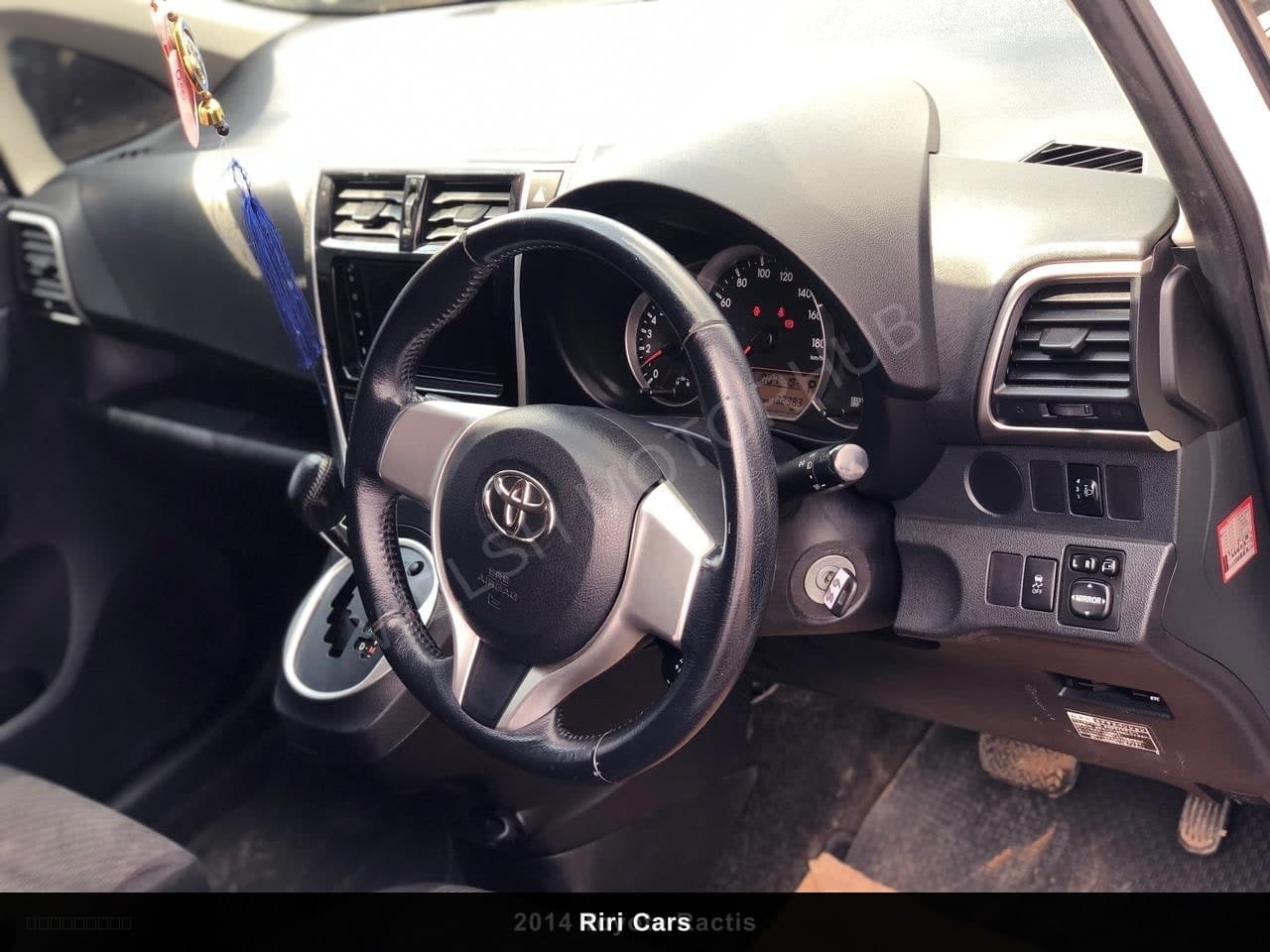 2014 Toyota Ractis for Sale Kenya KSh 1.3M photo 9