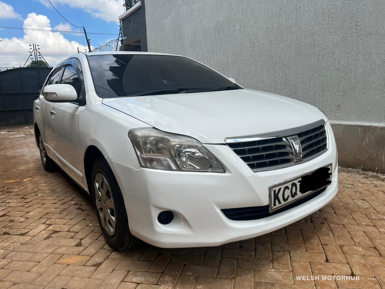Toyota Premio 260