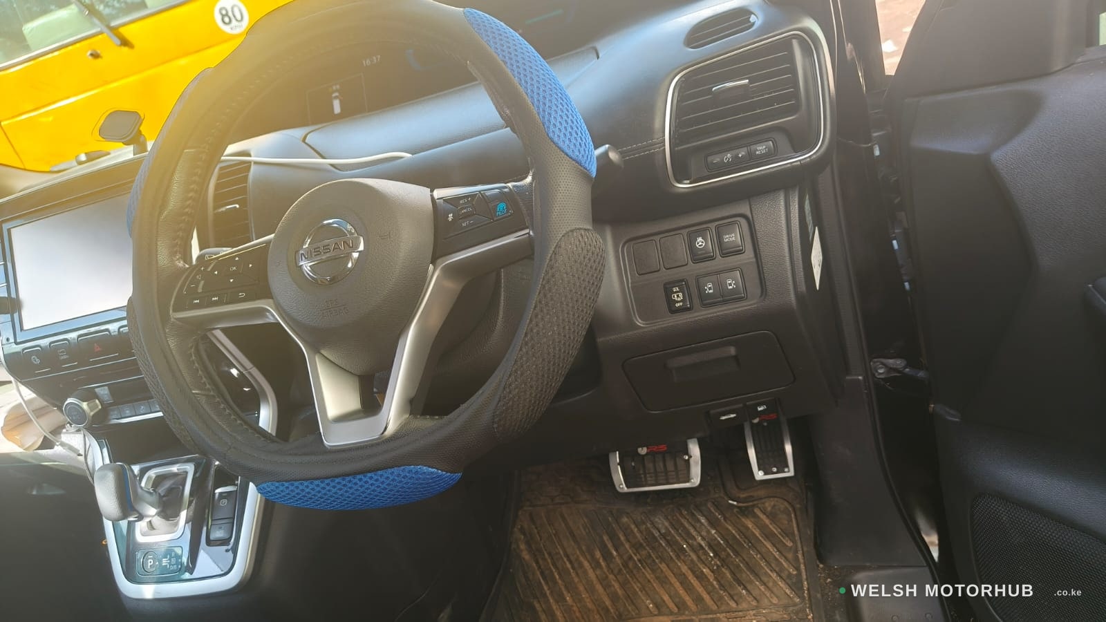 2019 Nissan Serena Petrol Sedan, photo 3