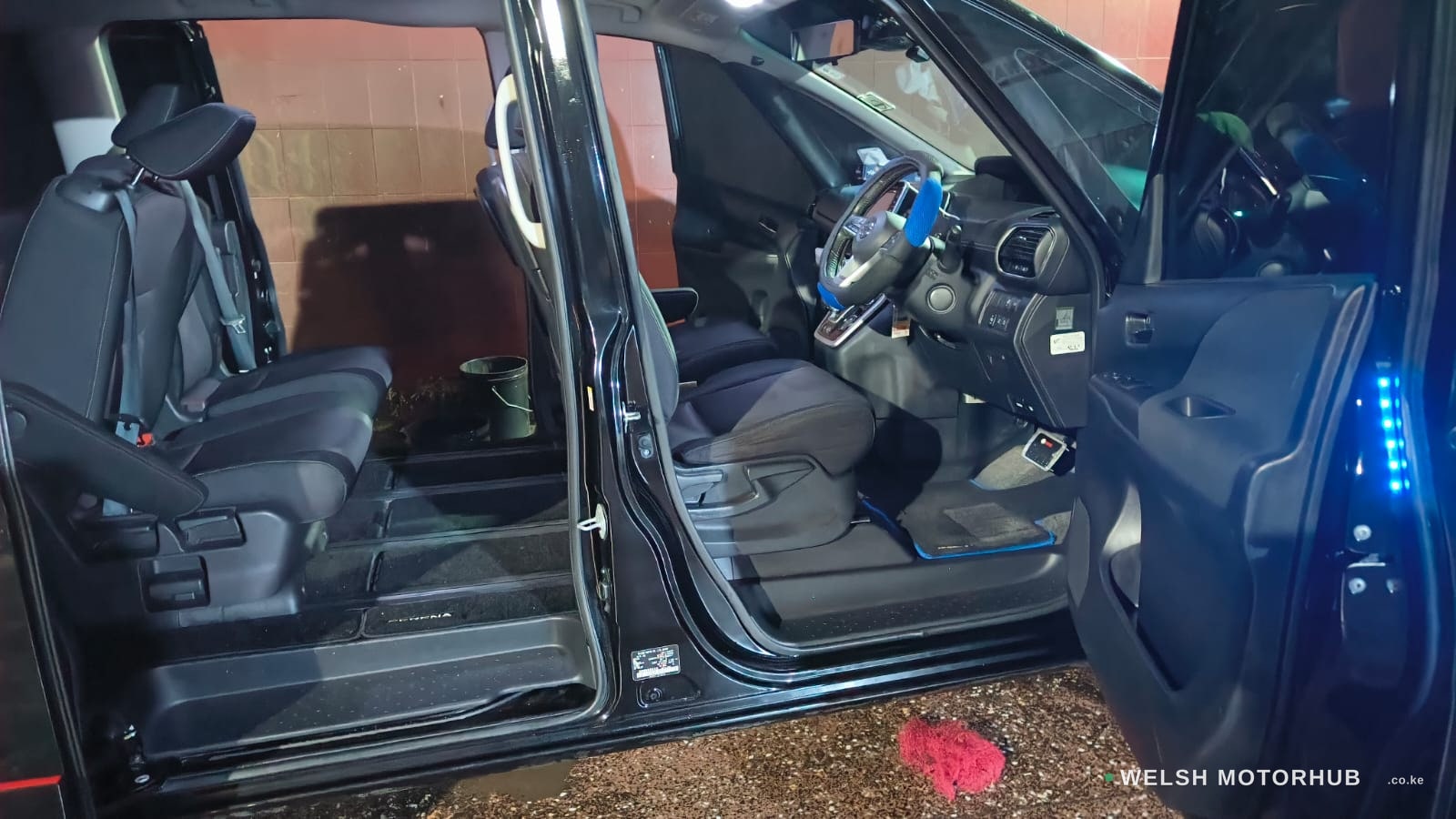 2019 Nissan Serena Petrol Sedan, photo 4