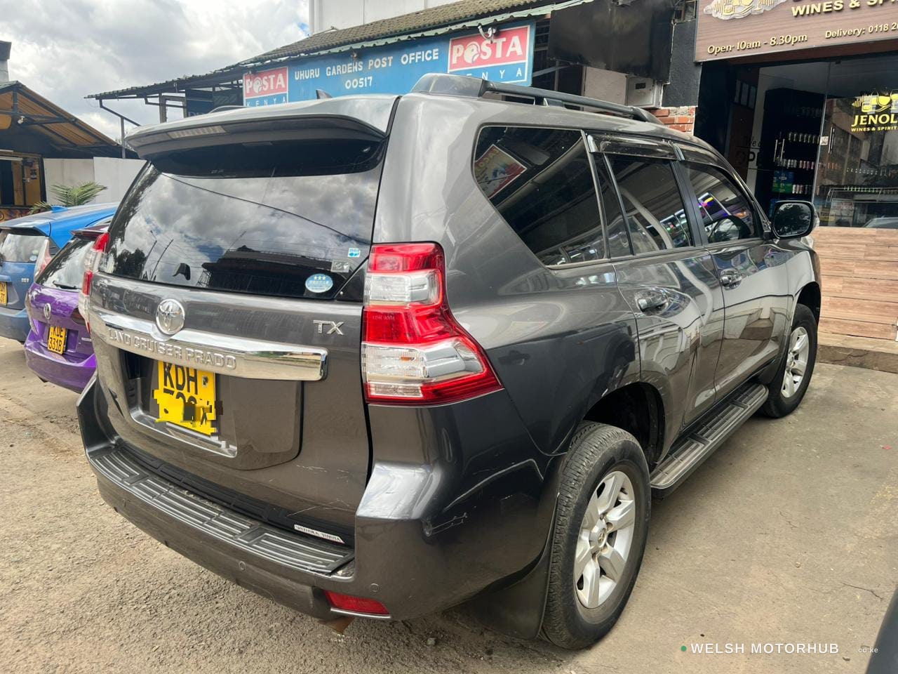 2015 Toyota Prado TX 2.7L Petrol SUV, photo 3