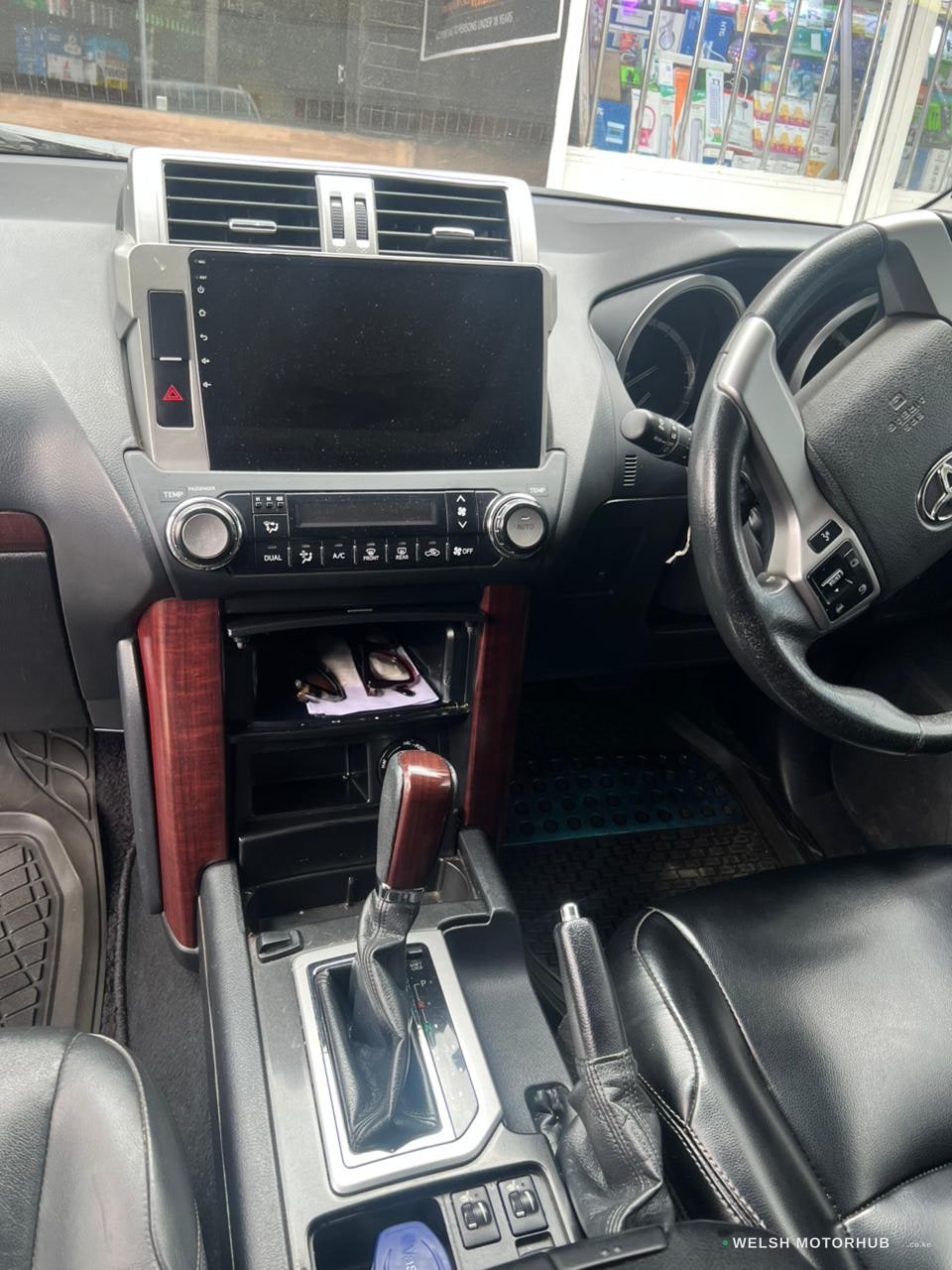 2015 Toyota Prado TX 2.7L Petrol SUV, photo 7