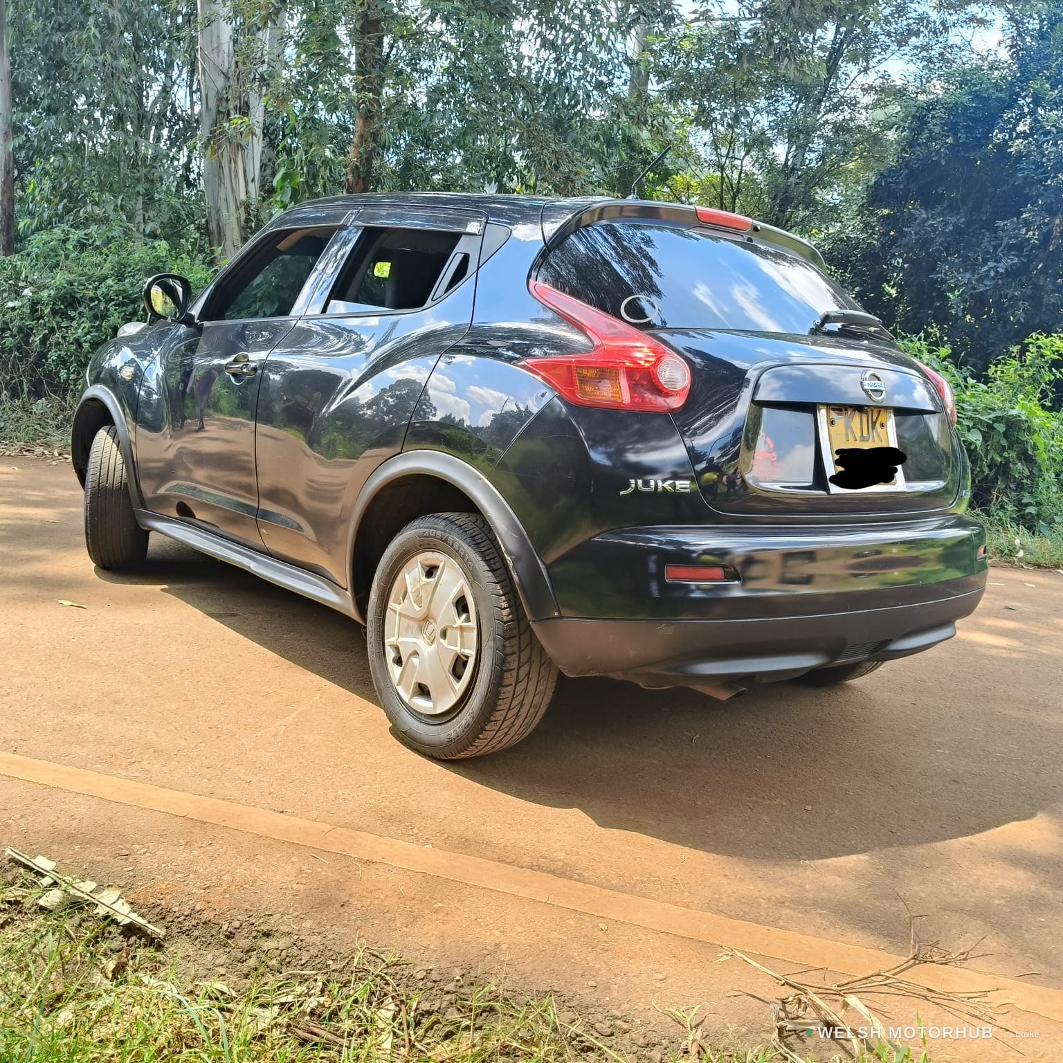 2015 Nissan Juke 1.5L Petrol Crossover, photo 2