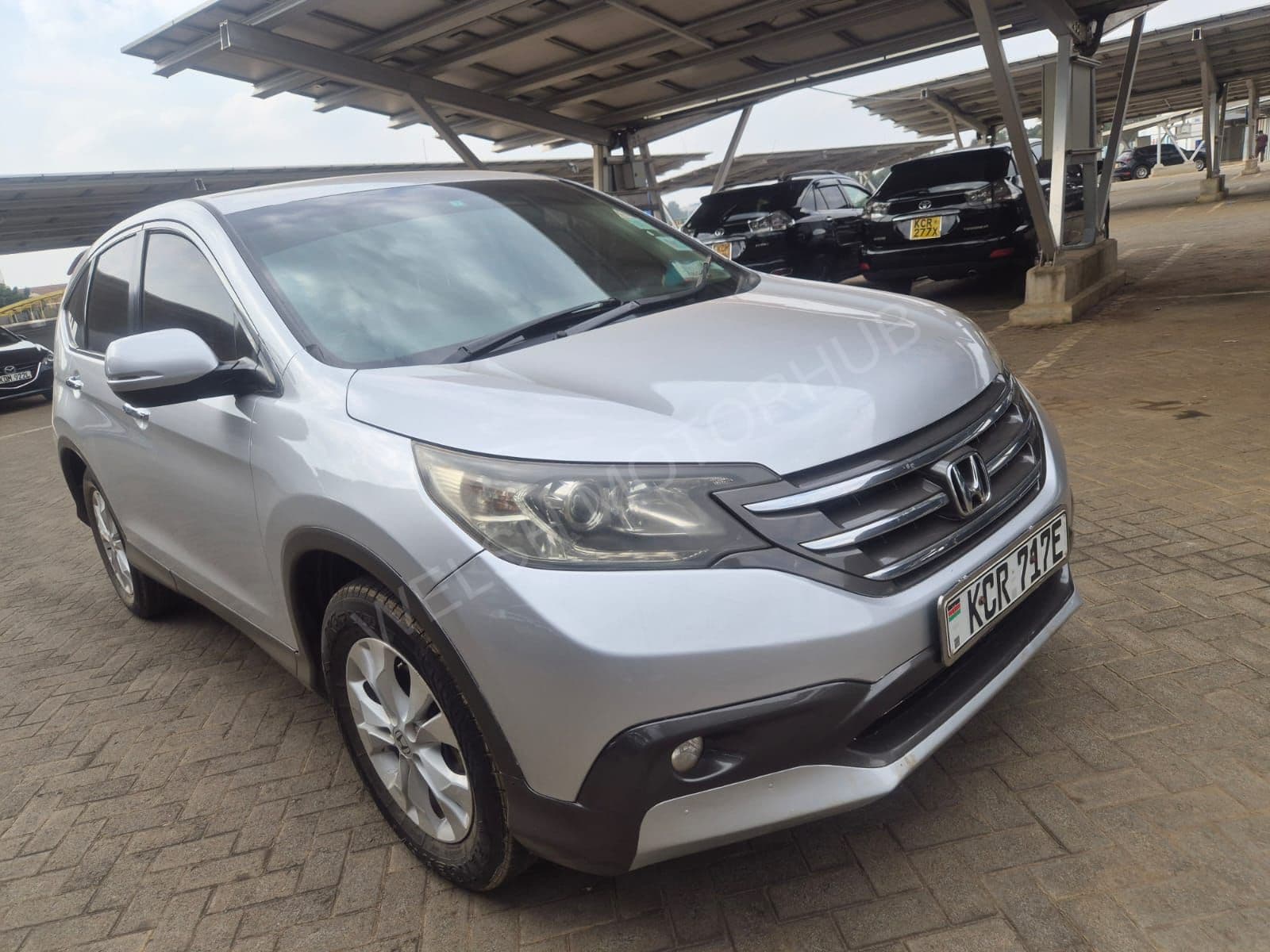 2011 Honda CR-V 2.4L Petrol SUV, main photo