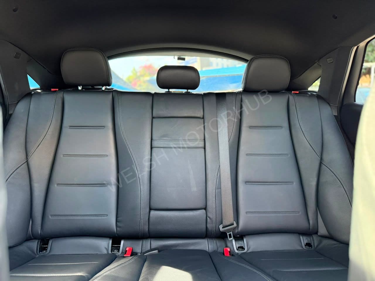 2021 Mercedes-Benz GLE 400d Coupe 4MATIC 2.9L Diesel Coupe, photo 7